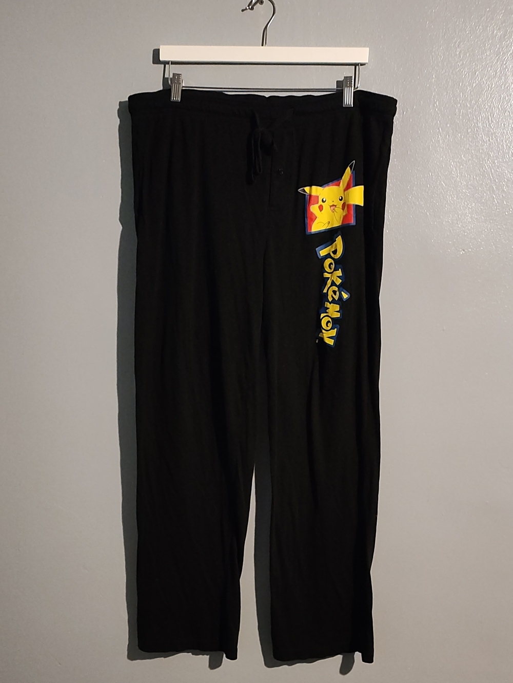 Pokémon Pikachu Men's Black Graphic Lounge Pants